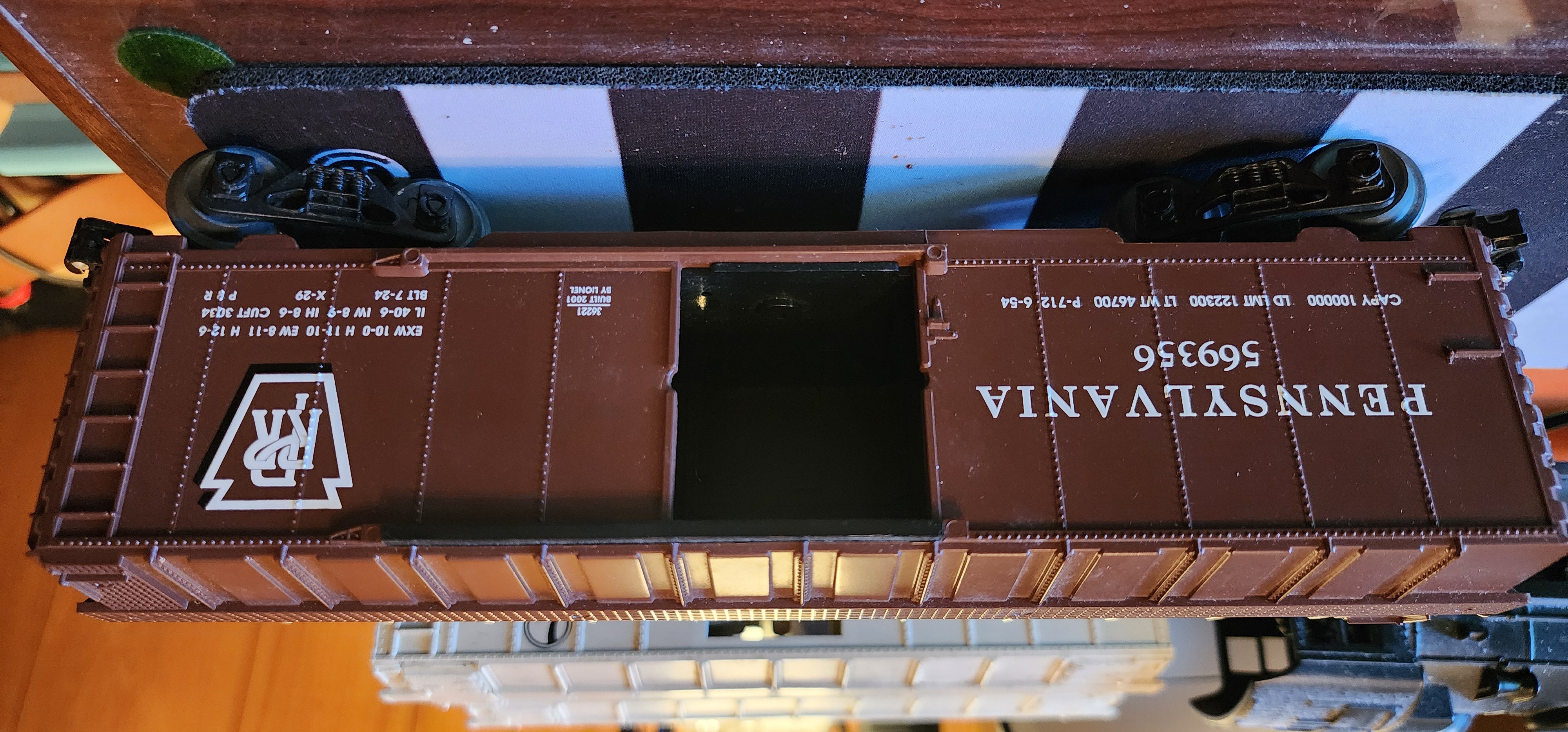 Lionel 36221 Pennsylvania Boxcar - Pennsylvania Railroad