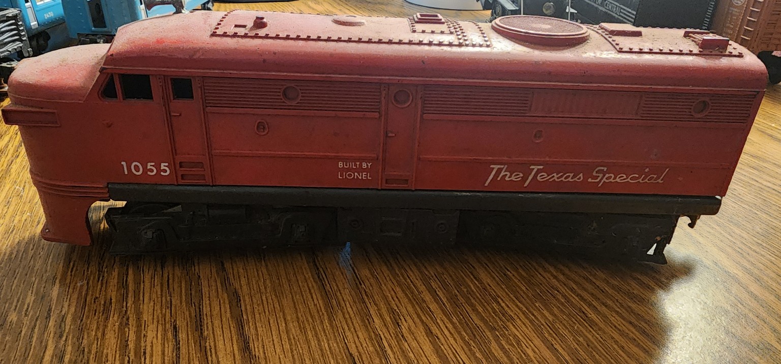  Lionel 1055 "The Texas Special" Alco FA Diesel Locomotive (O27 Gauge)